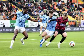 Alanyaspor, Başakşehir'i 5-4 Yenerek Kazandı!