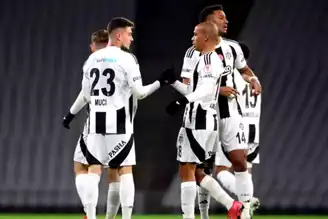 Beşiktaş, Kırklarelispor'u 2-0 Yendi!