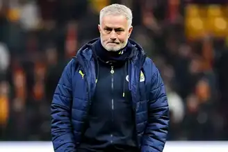 Mourinho'ya 4 Maç Men Cezası! Dünya Basını Çalkalandı