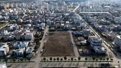 Ceyhan'a 3. Kent Meydanı!