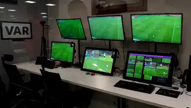 Süper Lig'de Yabancı VAR Hakemleri!