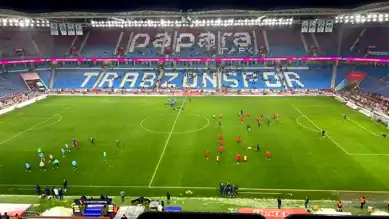 Trabzonspor-Gaziantep FK Maçı Başlıyor! Saha Hazır