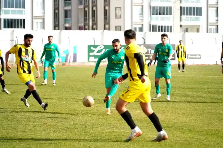 1966 Edremitspor, Zirveye Ortak Oldu!