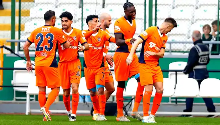 Başakşehir, Heidenheim'ı Ağırlayacak! (12 Aralık, 20:45, TRT Spor)