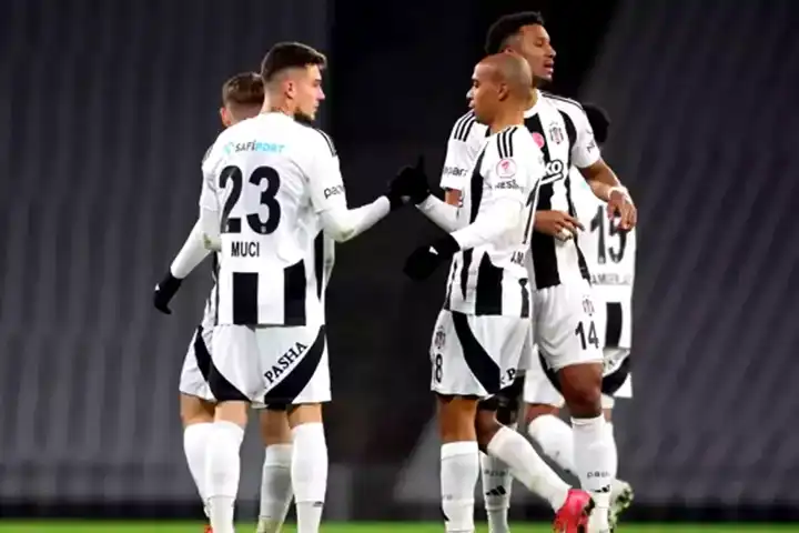 Beşiktaş, Kırklarelispor'u 2-0 Yendi!
