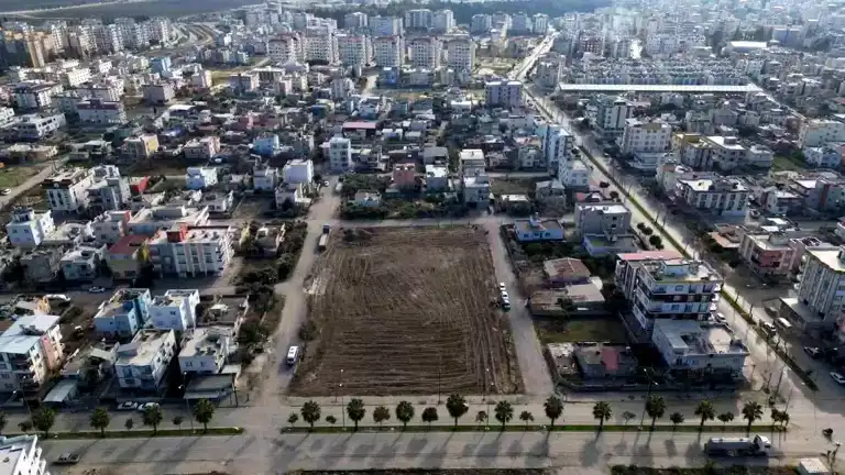 Ceyhan'a 3. Kent Meydanı!