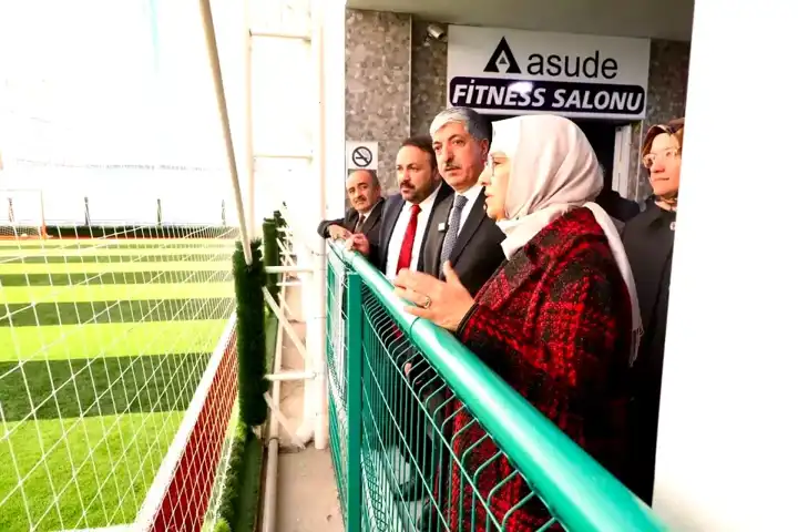 Dilovası'nda Yenilenen Asude Spor Tesisi Açıldı!