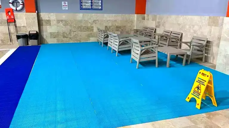 Gediz'de Yeni Yüzme Havuzu Açıldı!