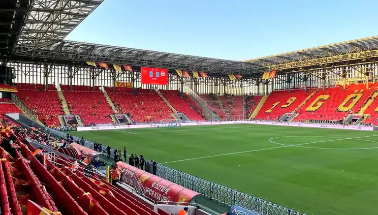 Göztepe Stadı Büyüyor: Kapasite 23 Bin!