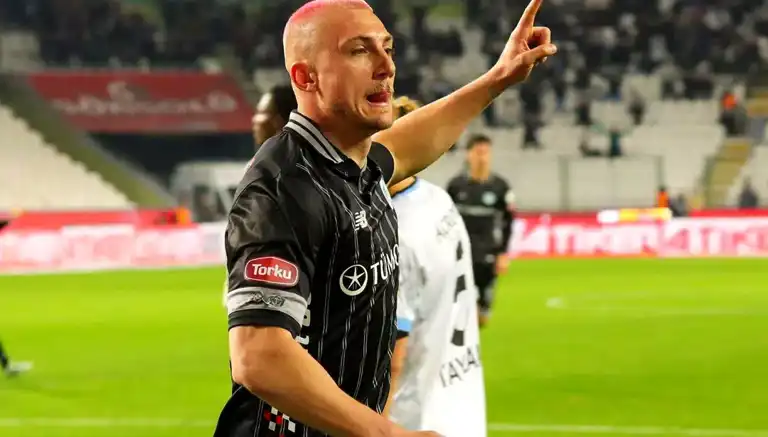 Konyaspor, 6 Maç Sonra Bodrum'u Yendi! Kramer 6. Golünü Attı
