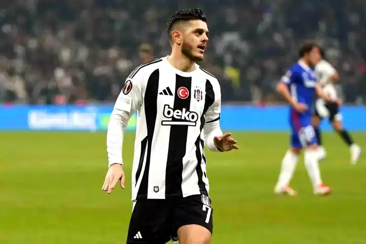 Rashica, Avrupa'da İlk Golünü Attı!